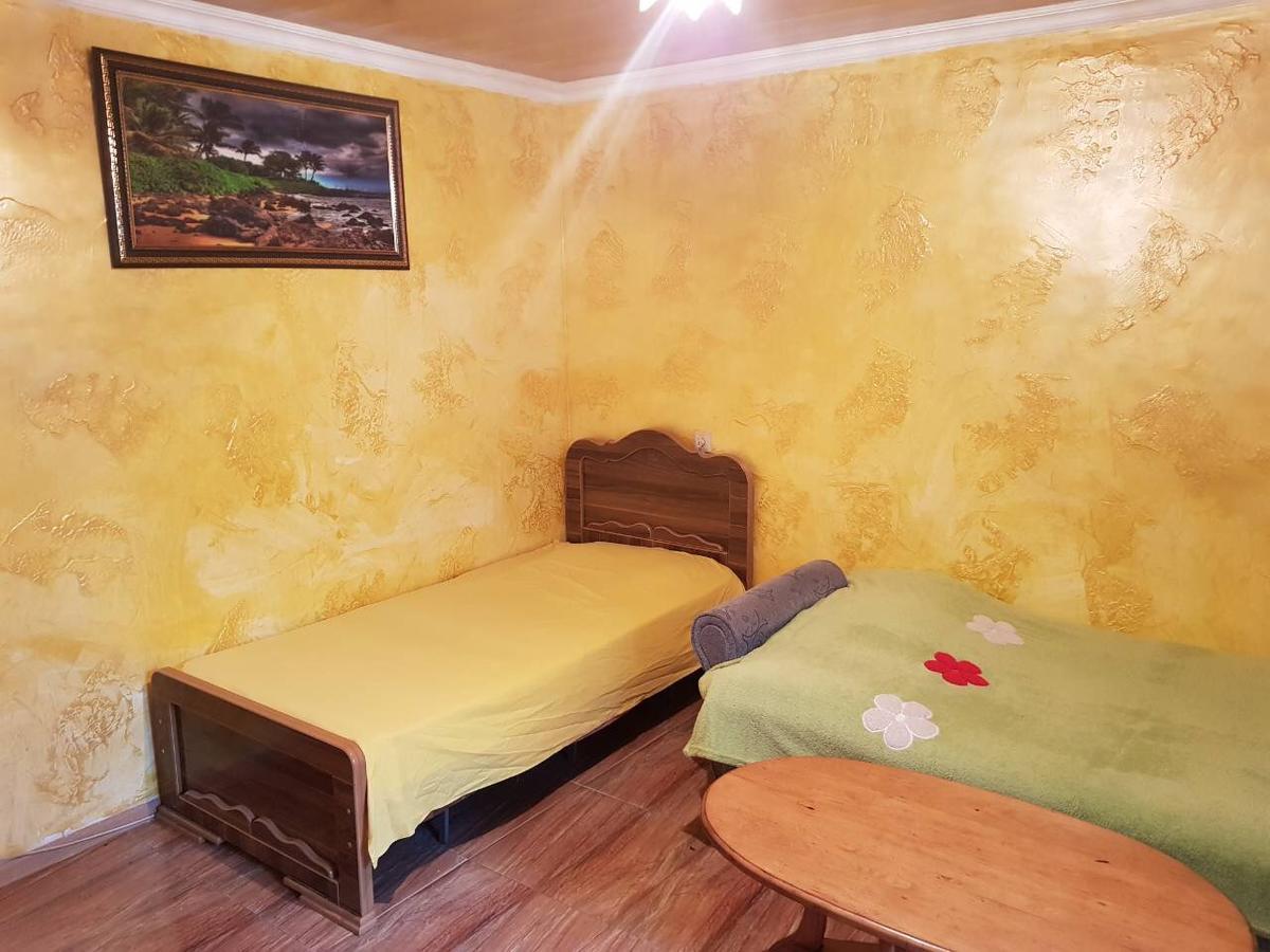 Guest House Saba Batoemi Buitenkant foto